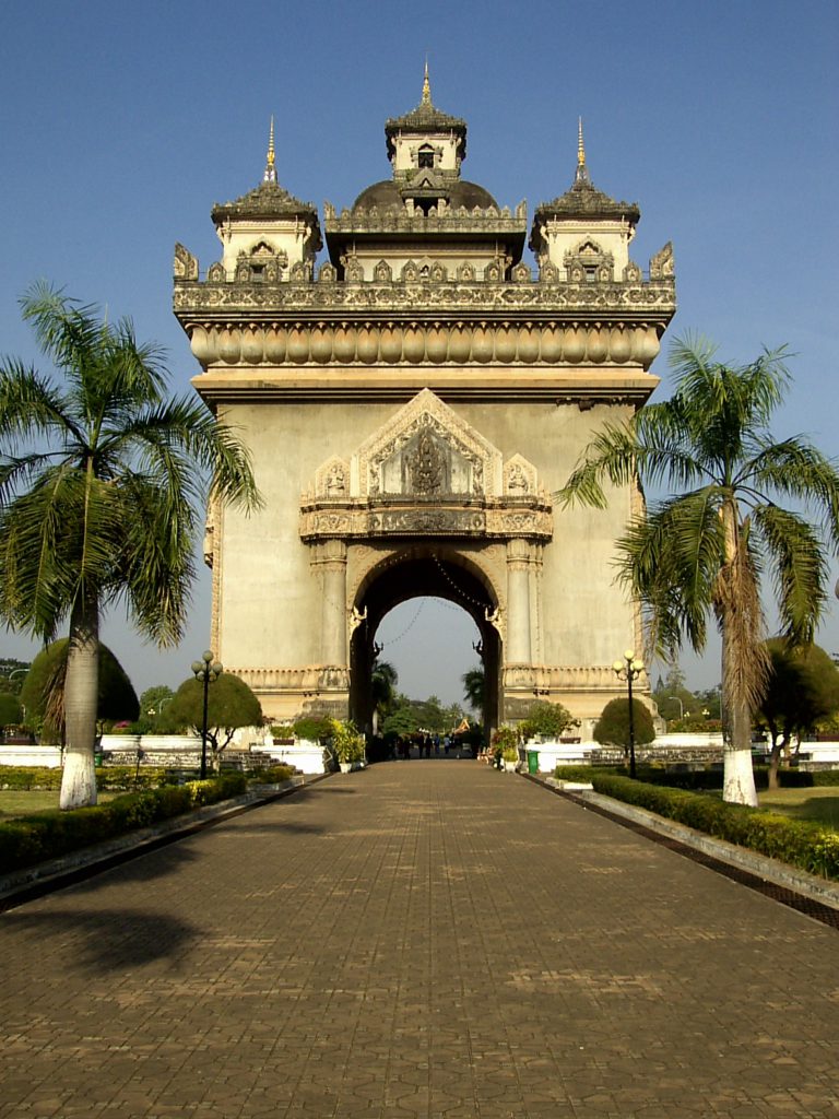 Laos - Vientián - Monumento Patuxai