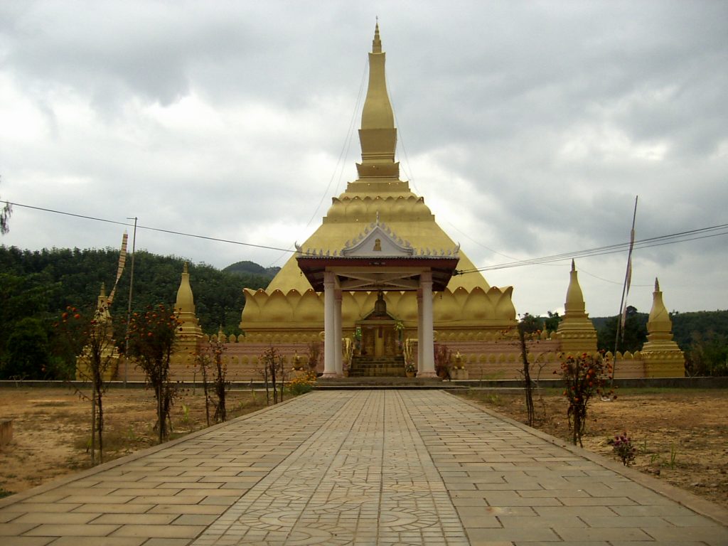 Laos - Luang Namtha Temple