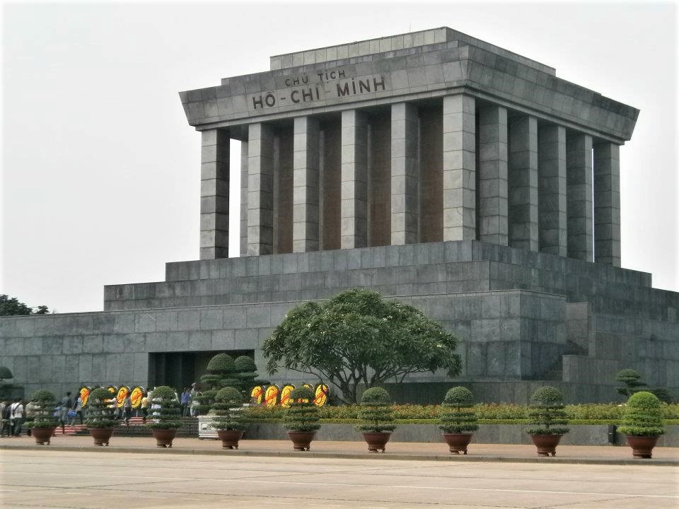 Vietnam - Viaje a Hanoi - Mausoleo Ho Chi Minh