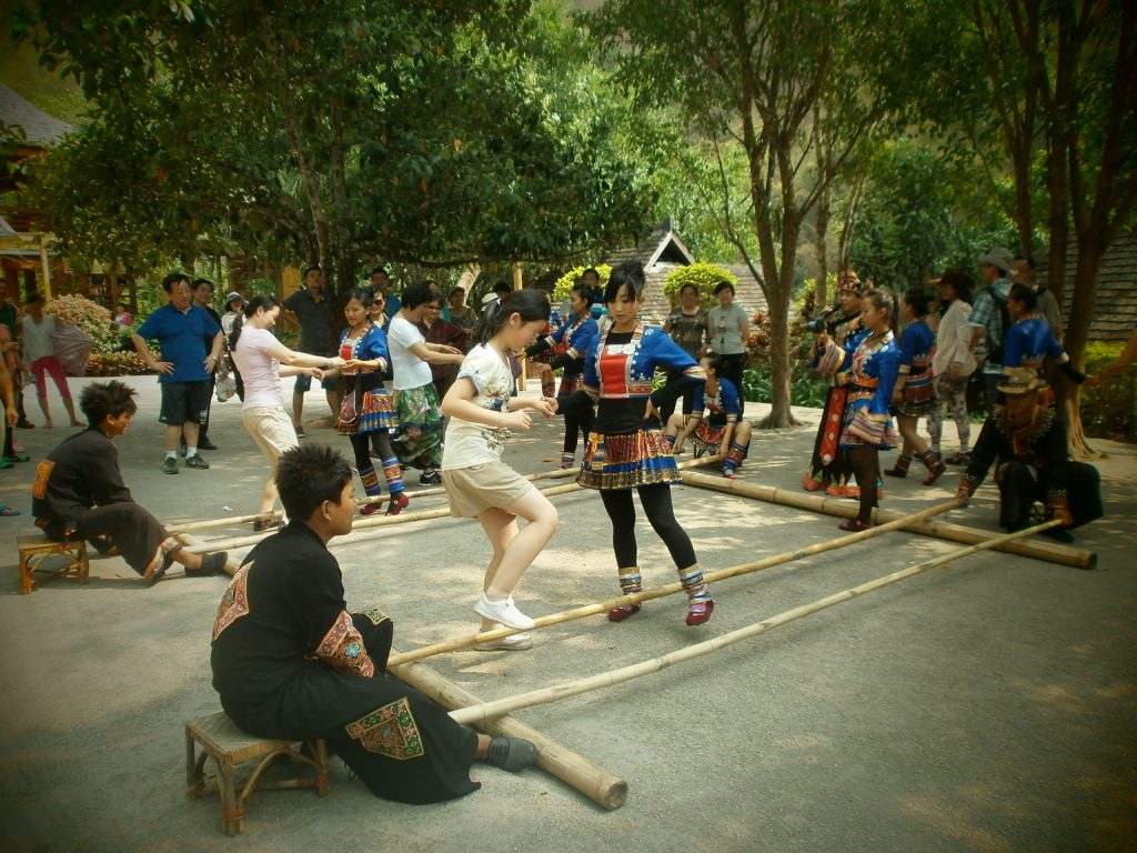 Bailes tradicionales Aldea Dai, Jinghong, Yunnan