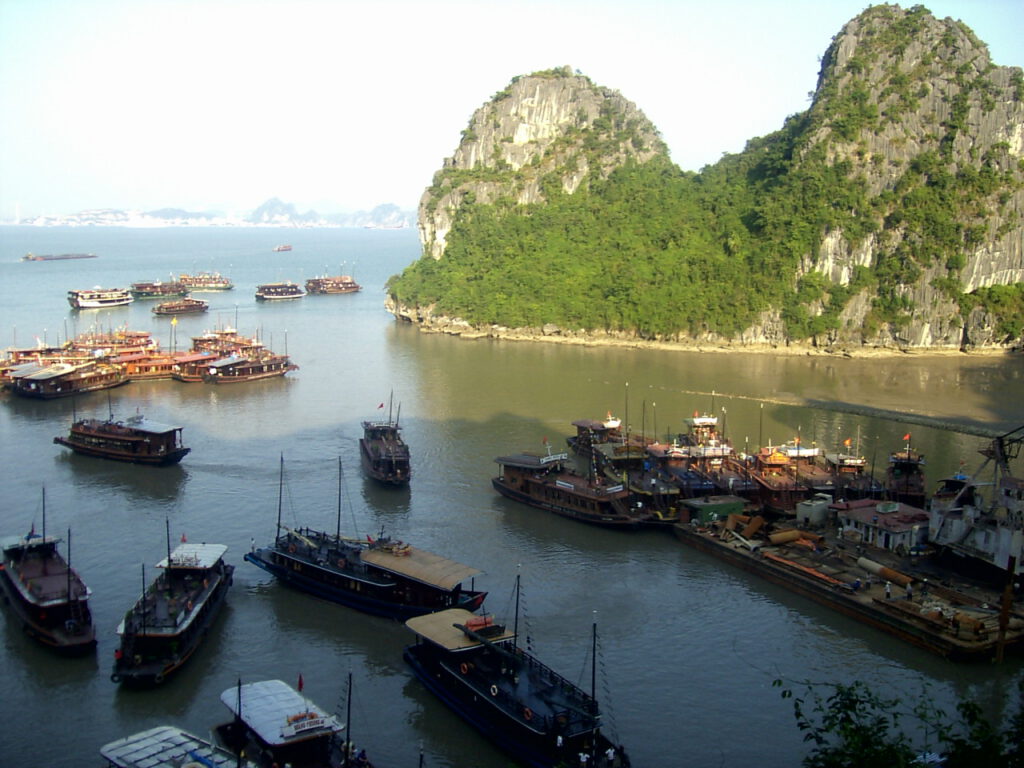 Halong Bay - Boats