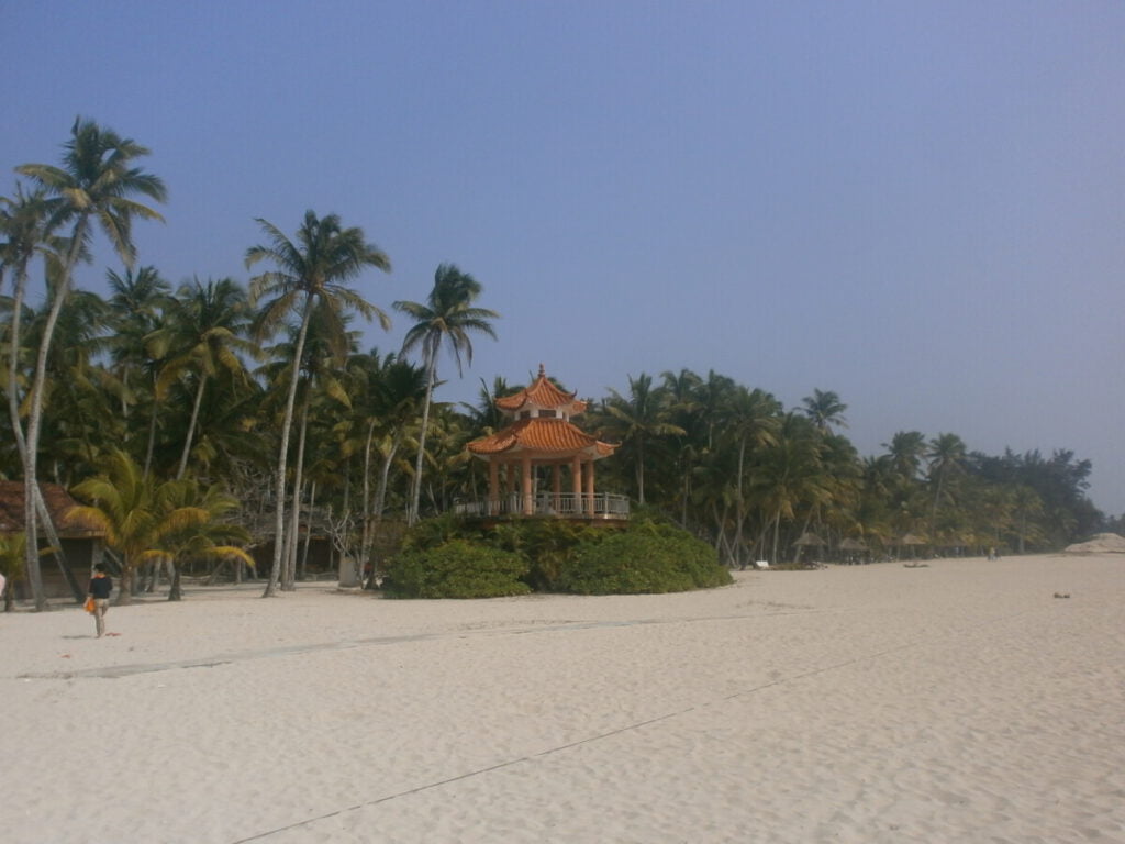 Hainan - Dongjiao Yelin Beach