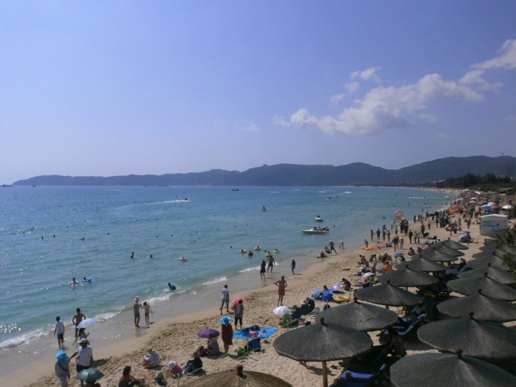 Beaches of Hainan - Sanya - Yalong Bay