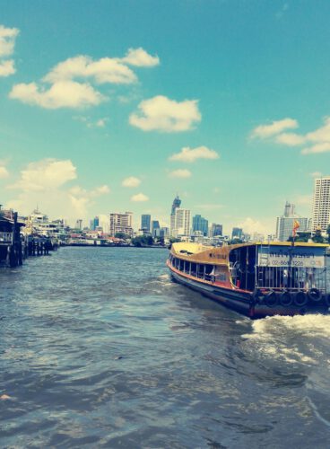 Party in Bangkok - Bangkok River