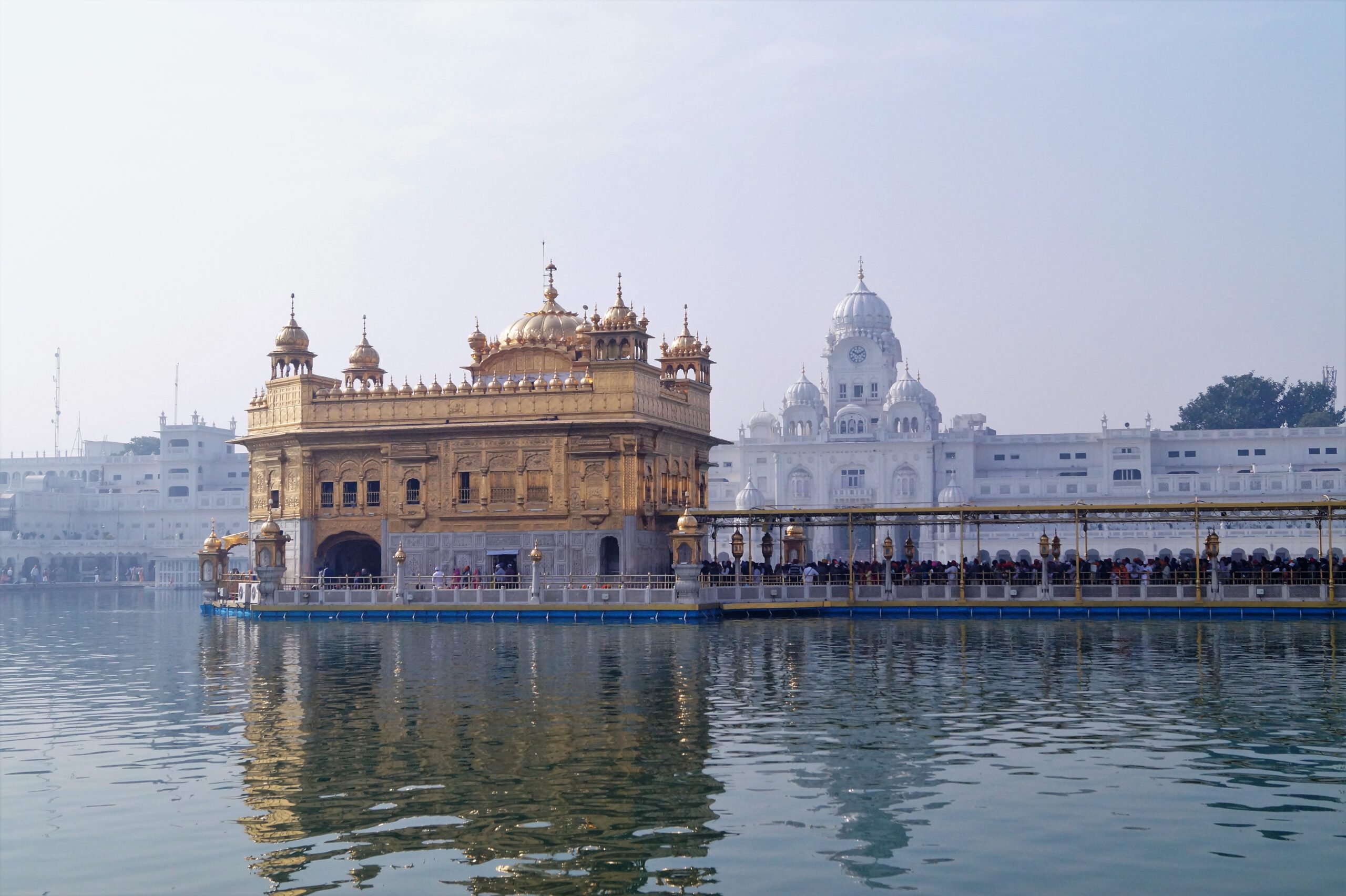 India - Templo Dorado de Amritsar de día