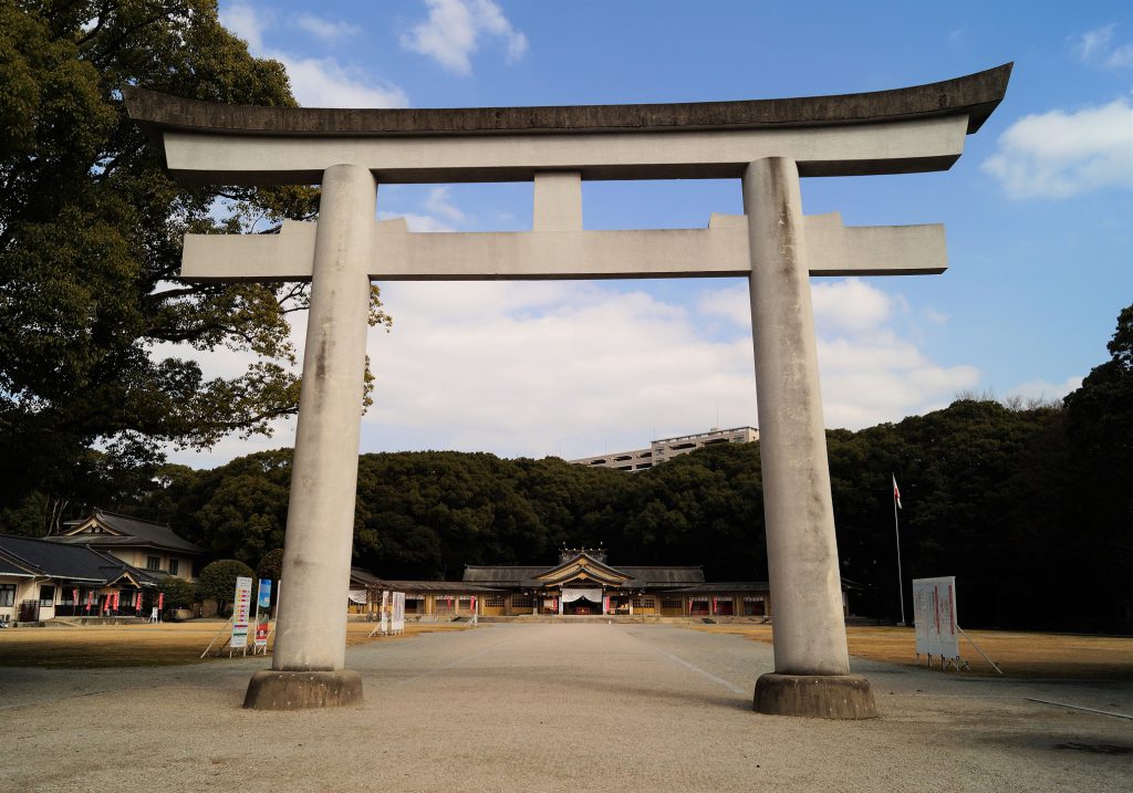 Guía de viaje de Fukuoka - Santuario Gokoku