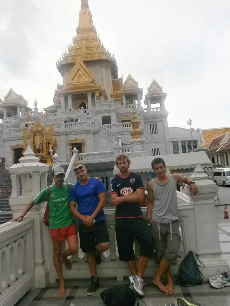 Tailandia - Templo Bangkok - Wat Traimit