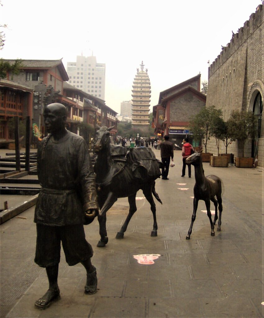 Kunming - East and West Pagodas