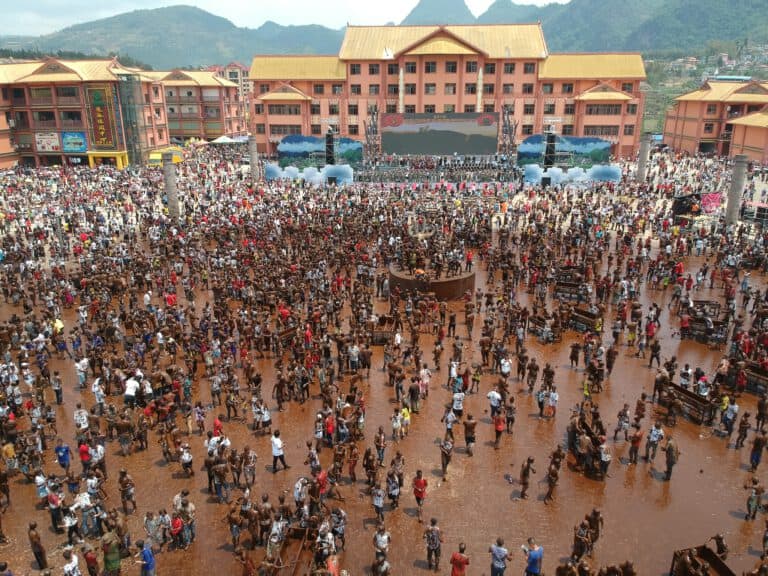 Monihei, festival de barro de Yunnan