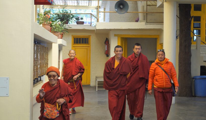 McLeod Ganj - Monjes budistas