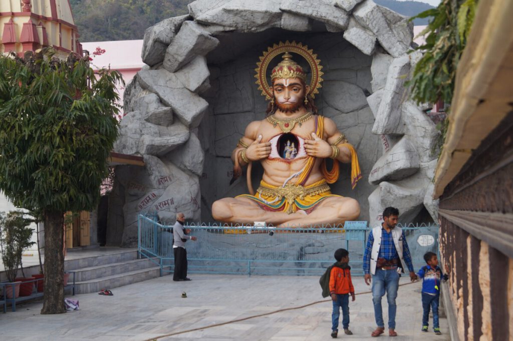 Sculture Temple of the Monkey King, India