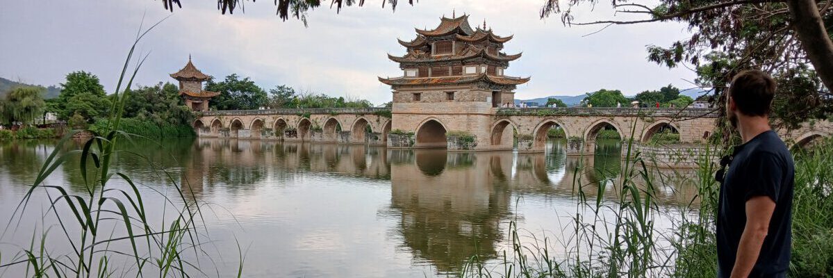 Yunnan - Jianshui - Puente de doble dragón