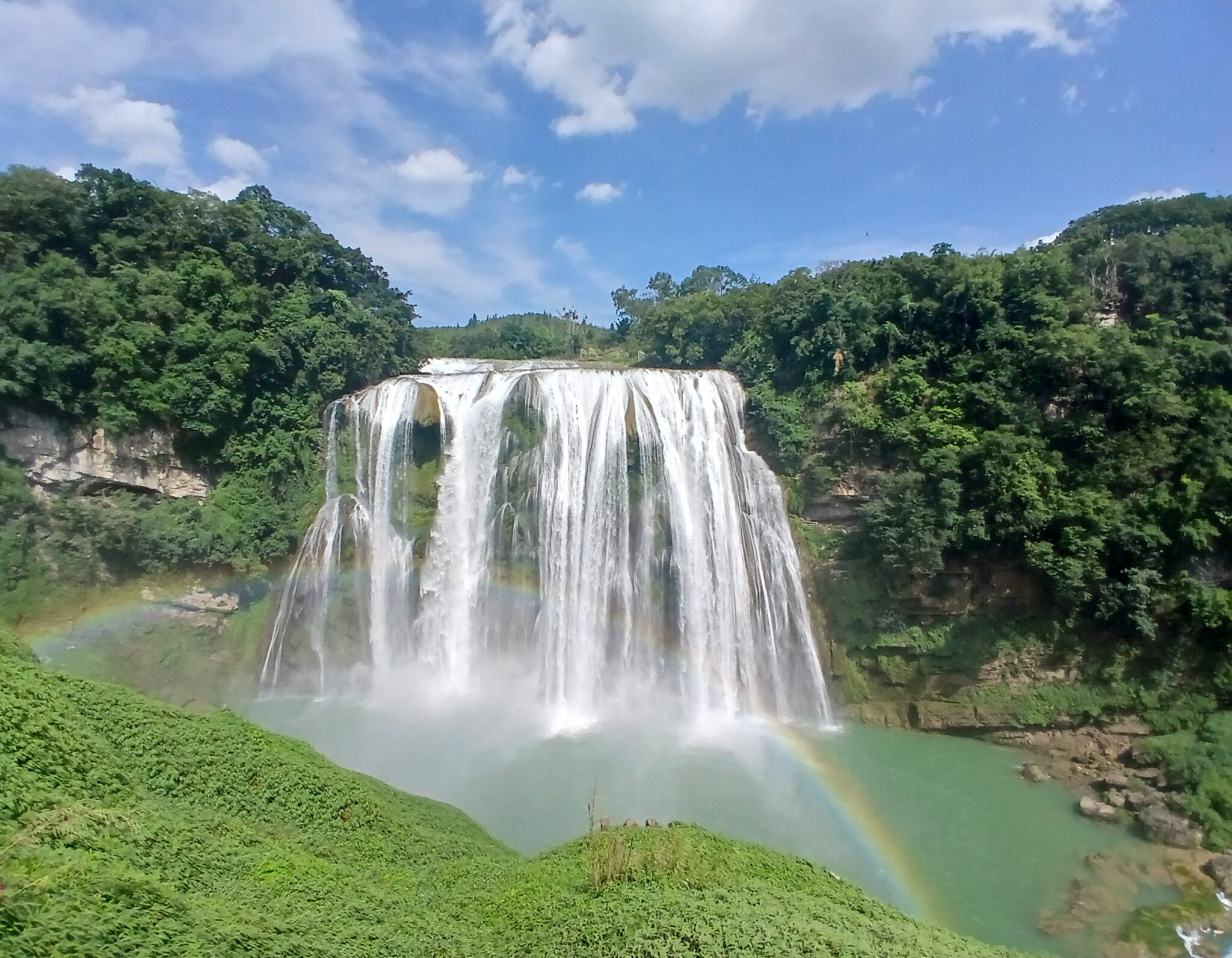 Cascada Huangguoshu con Arcoiris, Guizhou, China