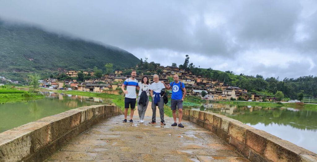 Aldea Chengzi, Viaje por Yunnan con Sindestinoaparente