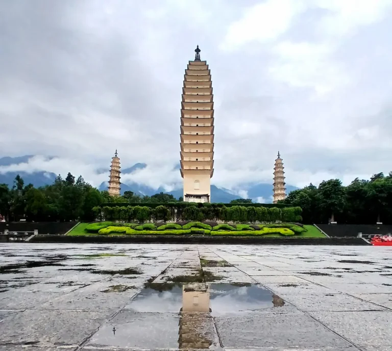 Tres Pagodas de Dali, Yunnan