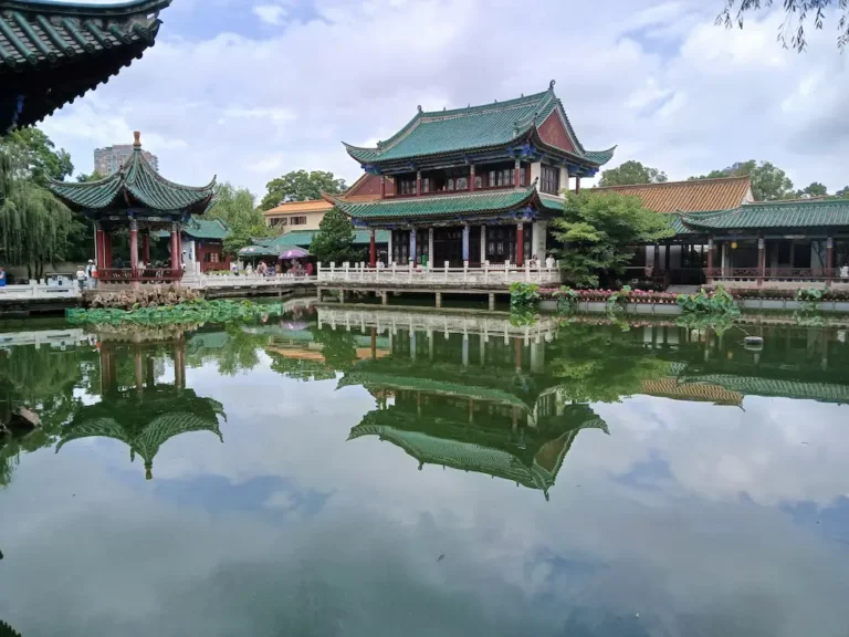 Dónde alojarse en Kunming - Green Lake